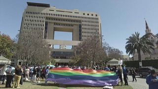  Organizaciones LGBT estaban fuera del Senado listos para celebrar, 30/11/2021, Valparaíso, Chile