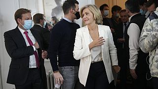 Valérie Pécresse dans son quartier général à Paris, le 2 décembre 2021, après l'annonce des résultats du premier tour du Congrès LR