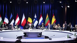 Jaroslaw Kaczynski, Orbán Viktor és Marine Le Pen a varsói megbeszélésen