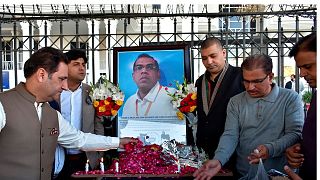 ادای احترام به مدیر کارخانه‌ای که به جرم توهین به اسلام در پاکستان به قتل رسید