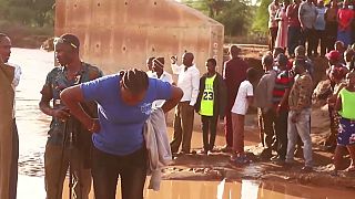 Kenya : au moins 23 corps repêchés de la rivière Enziu après un accident