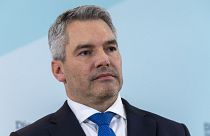 ¿Quién es Karl Nehammer? | El nuevo canciller de Austria, un duro en política migratoria