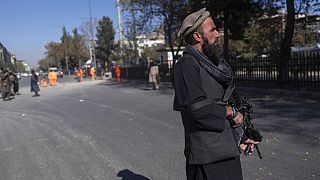 Eski ordu mensuplarından bazılarının öldürüldüğünü kabul eden Taliban bunun kişisel rekabet ve düşmanlıklardan kaynaklandığını savundu