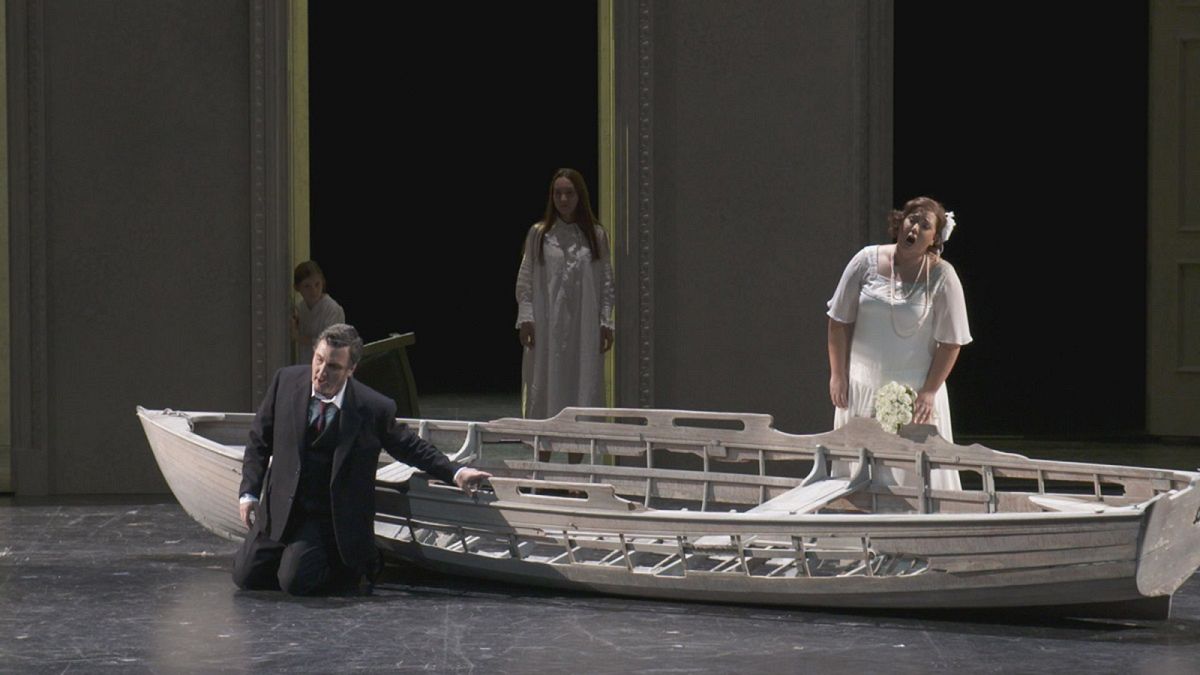 Verdi e Ludovic Tezier na Ópera de Zurique