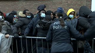 Migráció: kritikus a helyzet Brüsszel utcáin, több tucatnyian alszanak a hidegben