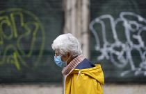 Vaccino, l'Europa dell'obbligo: Polonia e Belgio vagliano provvedimenti