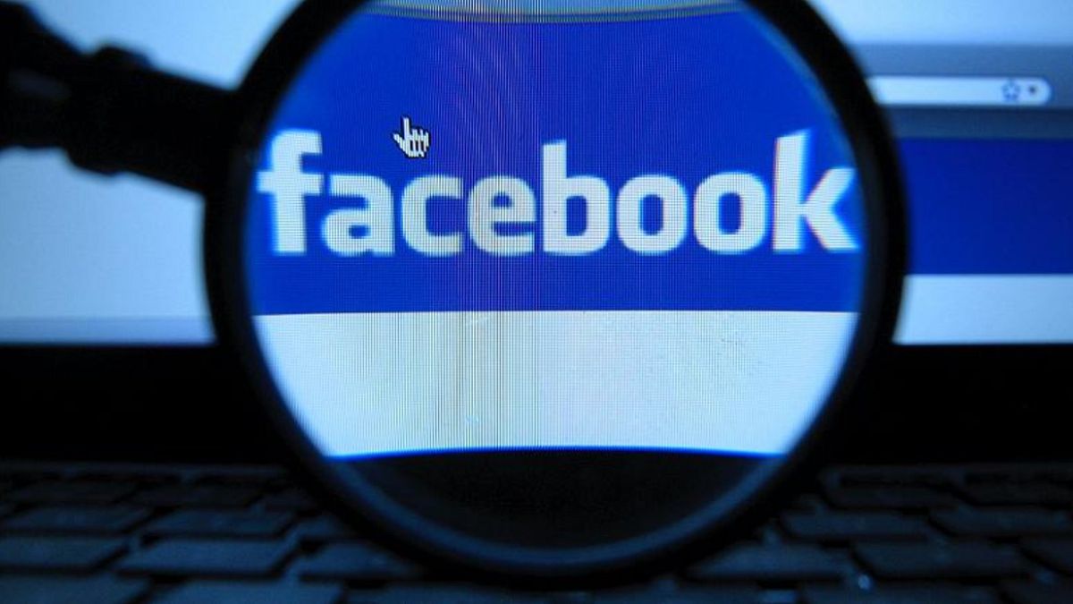 Rohingja menekültek 150 milliárd dollárra perlik a Facebookot a nem törölt gyűlölködő bejegyzések miatt