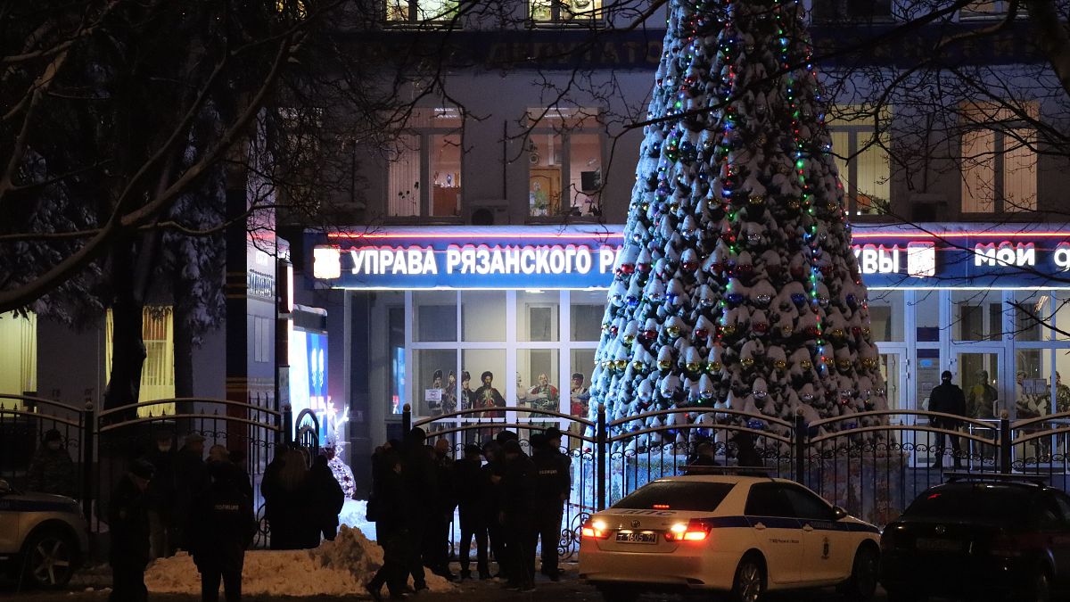 Отделение МФЦ на юго-востоке Москвы, где произошла стрельба, откроется для посетителей 9 декабря