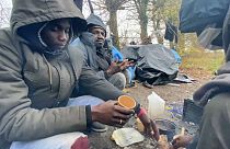 Exilés soudanais campant quelque part autour de Calais, France, décembre 2021