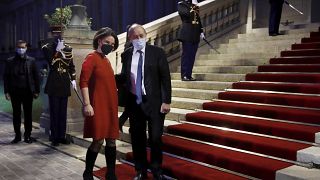 Γαλλία: Πρώτη συνάντηση Λε Ντριάν με Μπέρμποκ