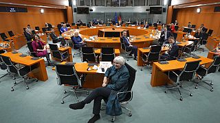  المستشار الألماني أولاف شولتز ووزراء الحكومة الألمانية الجديدة قبل الاجتماع الوزاري الأول في المستشارية- برلين، ألمانيا، 8 ديسمبر 2021