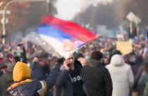 Demonstranten in Belgrad