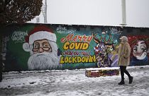 Ein ganz besonderes Weihnachtsgemälde bis besten Wünschen zum Fest im Mauerpark in Berlin