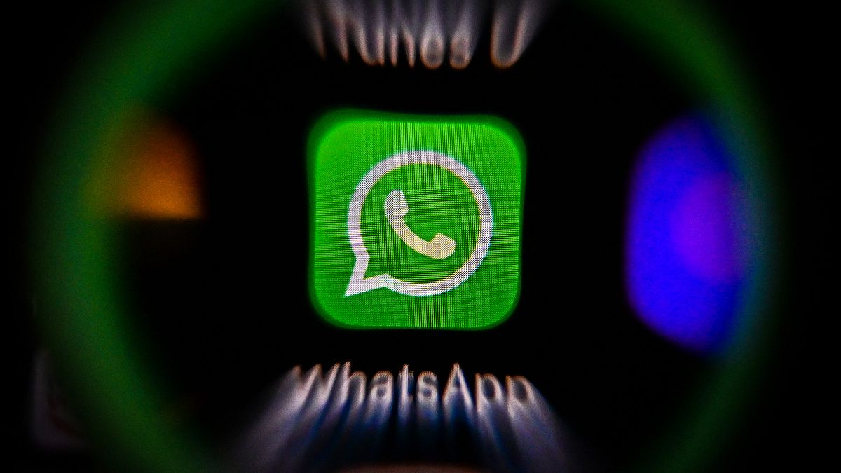 Whatsapp is trialling in-app cryptocurrency payments that will allow users to send and receive money using the Novi digital wallet
