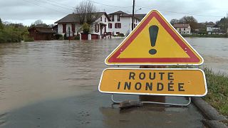 Inondations dans le sud-ouest de la France après de fortes précipitations