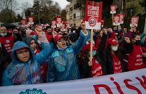 Istanbul, in marcia contro la povertà e per gli aumenti salariali
