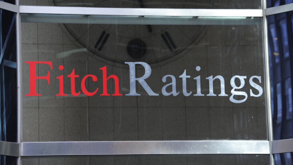 « Impasse politique ».  Fitch Ratings dégrade la France