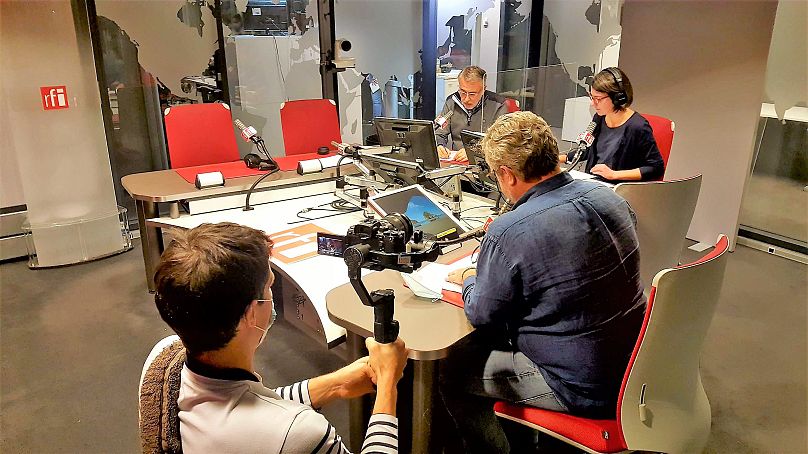 Ρεπόρτερ στο αθλητικό τμήμα του Radio France Internationale