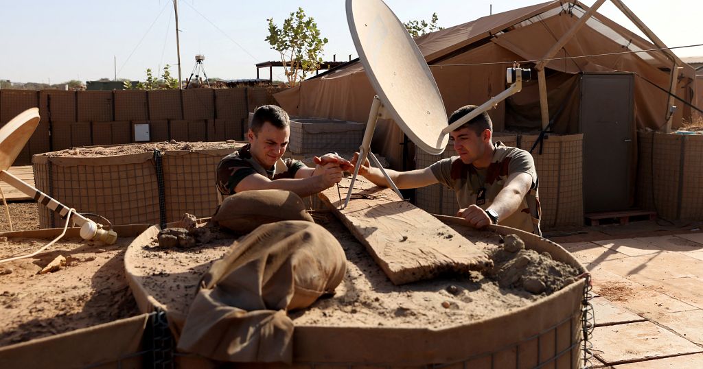 French troops leave Mali's Timbuktu after eight years