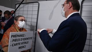 Le Premier ministre français Jean Castex dans un centre de vaccination anti-Covid à Marseille, le 13 décembre 2021