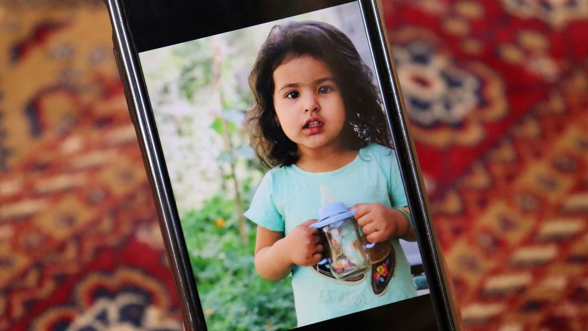 یک کودک کشته شده در حمله آمریکا