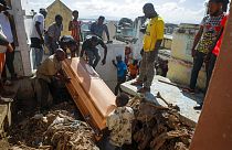 Enterrement d'une des victimes de l'explosion du camion-citerne - Cap-haïtien, le 15/12/2021