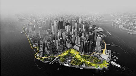 A 4 km long seawall is being built to protect South Manhattan.