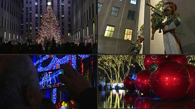 نیویورک با آذین‌بندی خیابان‌ها به استقبال جشن‌های کریسمس رفت