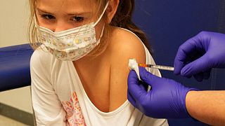 Diversos países europeus aceleram a vacinação das crianças