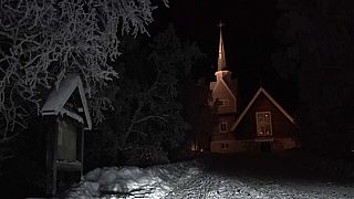 El extremo norte de Suecia se adentra en las noches polares, cuando el sol apenas asoma