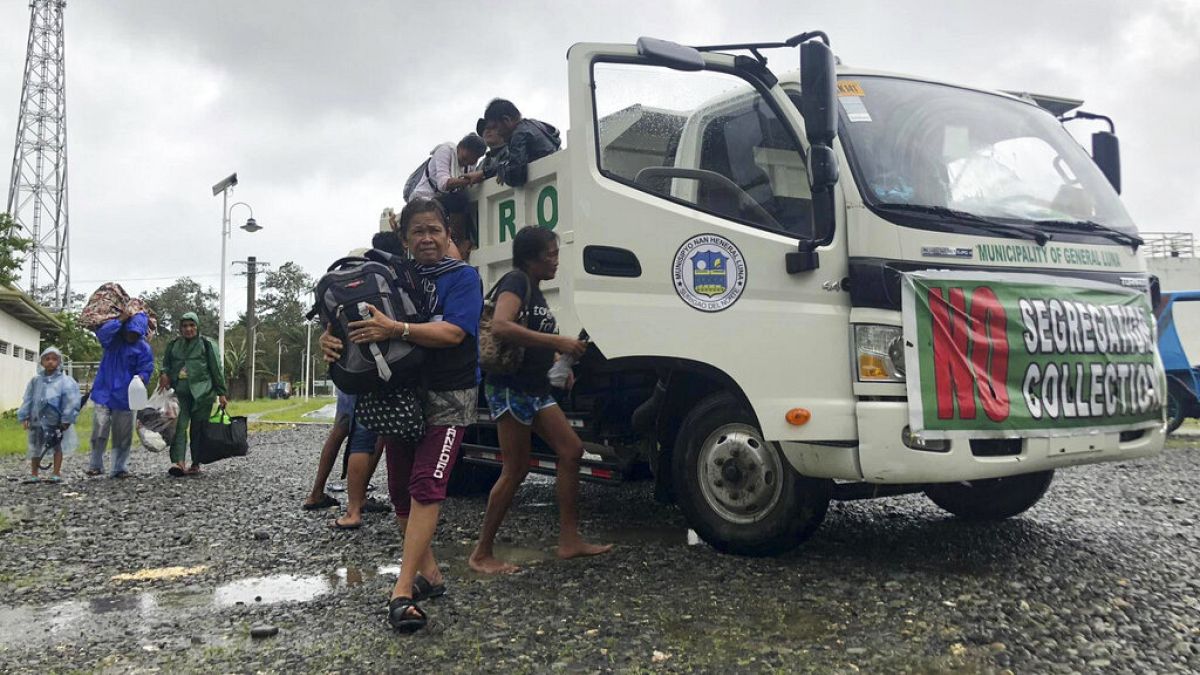 Más de 98.000 personas evacuadas en Filipinas por la llegada del tifón Rai