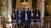 شاهد: الحكومة التشيكية الجديدة تؤدي اليمين الدستورية أمام الرئيس ميلوس زيمان بالقصر الرئاسي