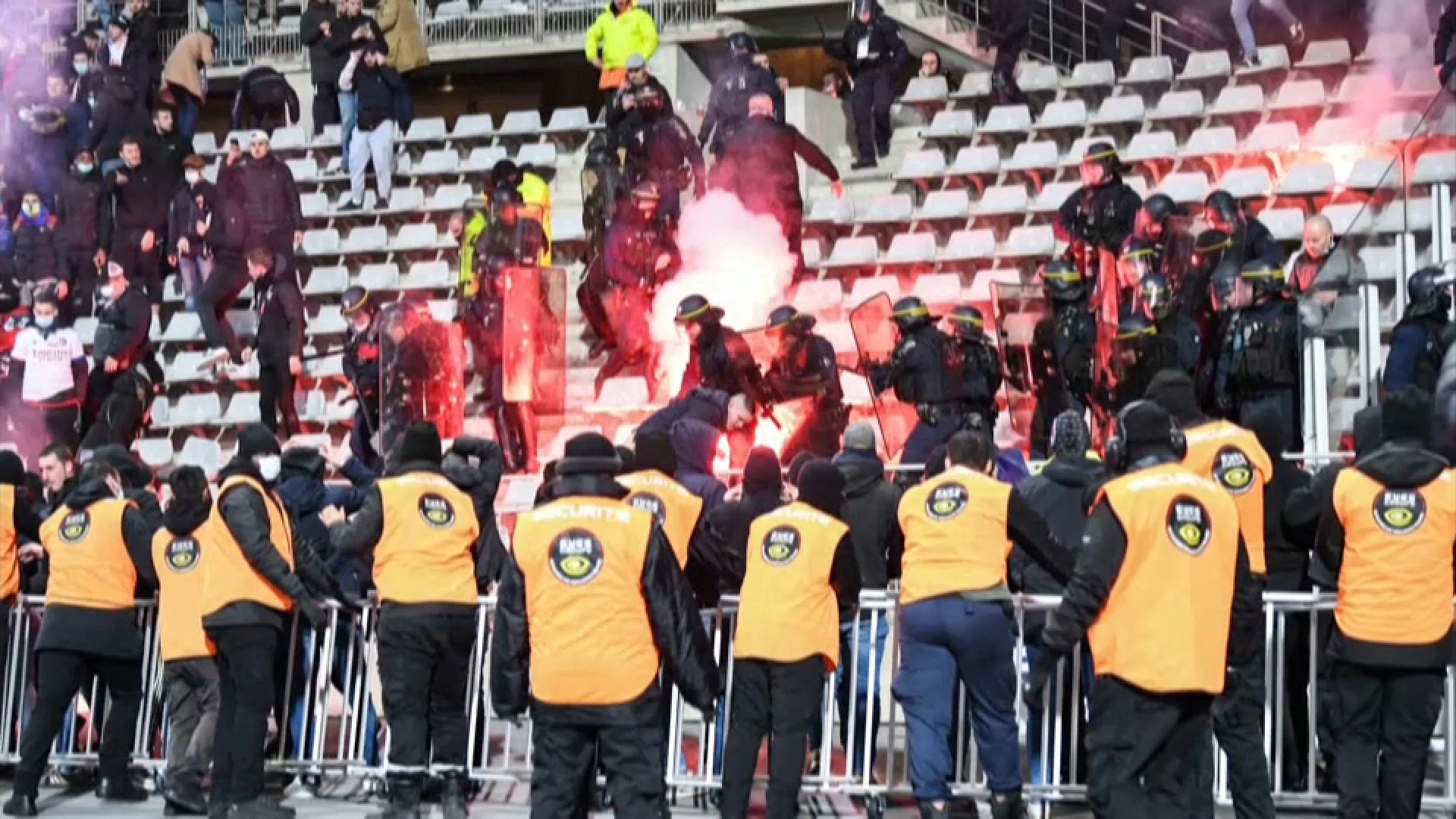 French Cup Match Between Paris FC And Lyon Suspended After Fan Violence ...