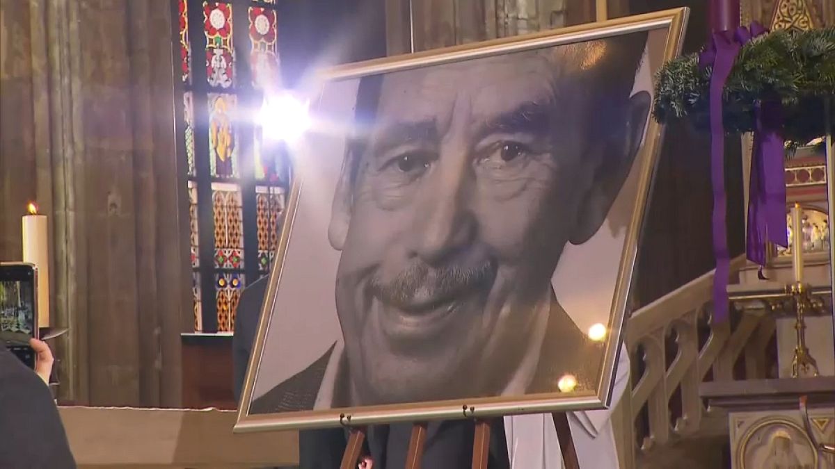 Tíz évvel ezelőtt hunyt el Václav Havel