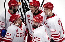 "CCCP": Russen spielen im Retro-Outfit (und verlieren gegen Finnland 2:3)