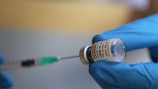 Pfizer-gyerekvakcina egy miskolci kórház oltópontján