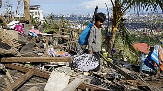 Filipinler'i vuran Rai tayfunu sonrası can kaybı artıyor