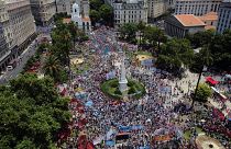 Χιλιάδες Αργεντινοί ξανά στους δρόμους, σε έναν φόρο τιμής στη λαϊκή εξέγερση του 2001