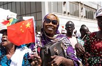 استقبال شهروندان سنگال از شی جین پینگ، رئیس جمهوری خلق چین