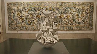 Contemporary ceramics exhibition opens in Lisbon.