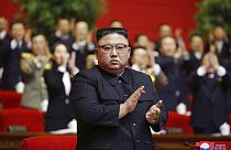 الزعيم الكوري الشمالي كيم جونغ في مؤتمر الحزب الحاكم في بيونغ يانغ، كوريا الشمالية، الأحد 10 يناير 2021
