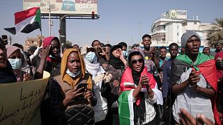 متظاهرات في الخرطوم