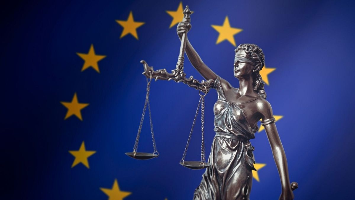 کشمکش بین اتحادیه اروپا و لهستان بر سر تقدم قوانین اروپایی