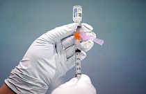 لقاح جونسون أنذ جونسون في موقع إعداد موقع التطعيم في فيلادلفيا، الولايات المتحدة الأمريكية، في 26 مارس 2021.