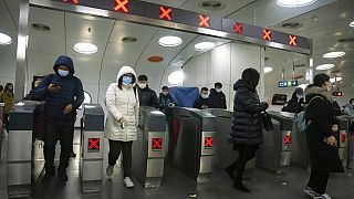 Pekin'de bir metro durağı (Arşiv)