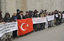 Afganlar Türkiye'yi protesto etti