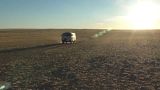 Moğolistan’da doktorlar göçebe halkı aşılamak için her gün kilometrelerce yol gidiyor