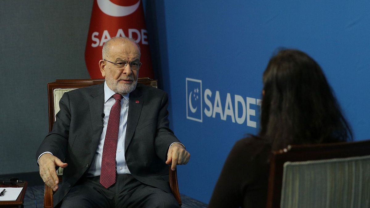 Saadet Partisi Genel Başkanı Temel Karamollaoğlu euronews'in sorularını yanıtladı