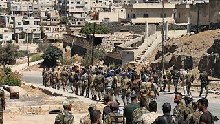 Archives : soldats de l'armée syrienne déployés dans un quartier de Deraa, dans le sud de la Syrie, le 8 septembre 2021