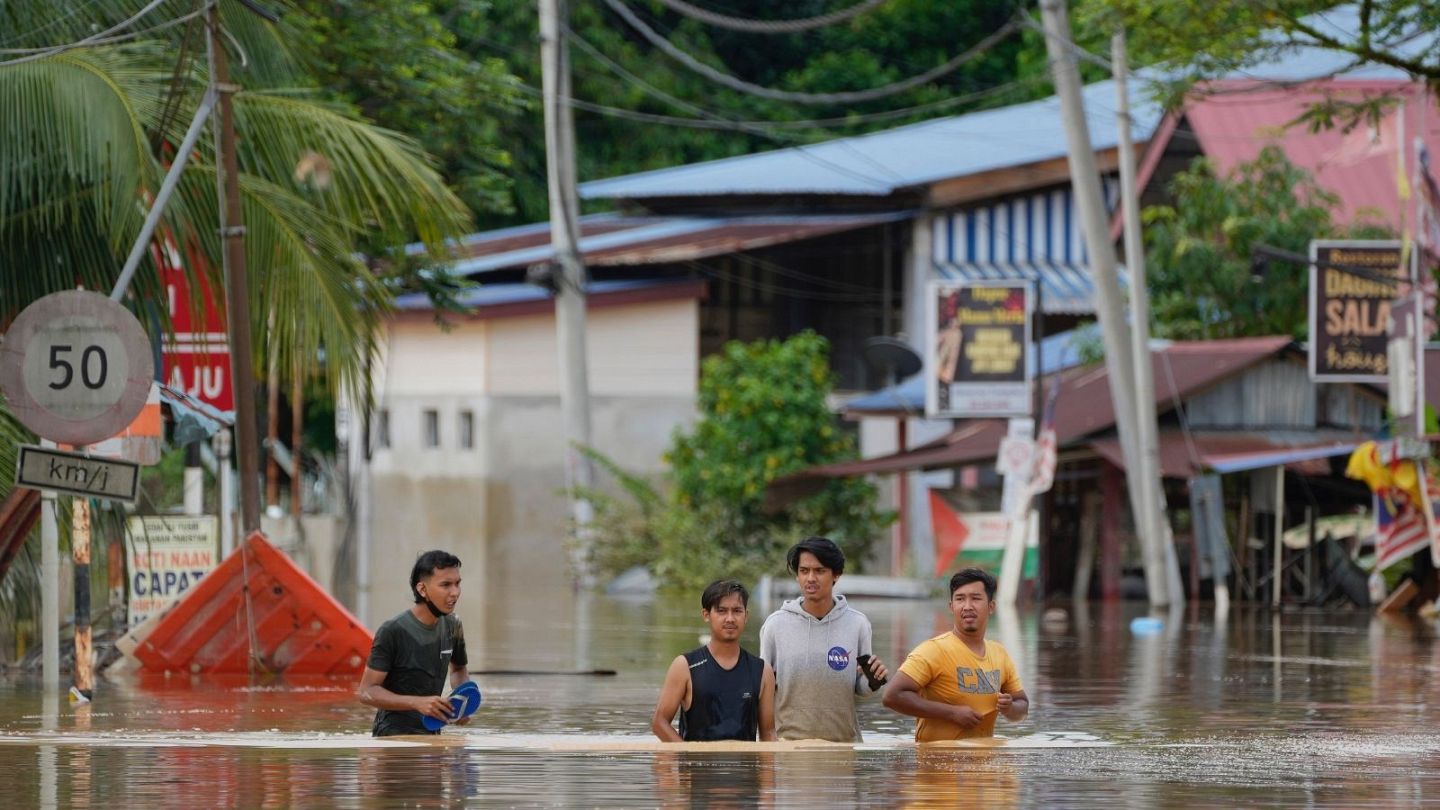 https://static.euronews.com/articles/stories/06/33/11/86/1440x810_cmsv2_163236b8-0c5b-5cbc-9928-6e62302278f9-6331186.jpg